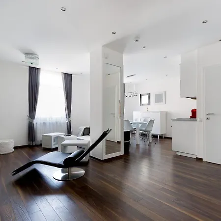 Apartment Square 2 Bedrooms - Michaelides Voeroesmarty Square Residences