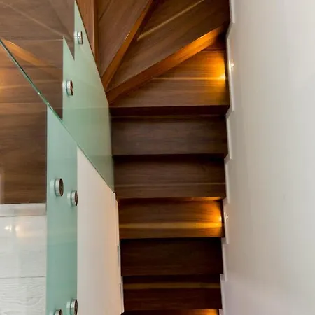 Apartament Square 2 Bedrooms - Michaelides Residences Budapeszt