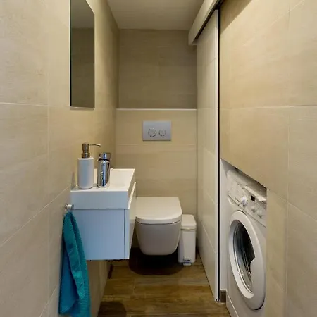 Square 2 Bedrooms - Michaelides Residences *