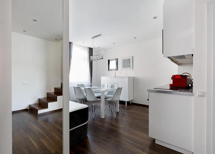 Apartament Square 2 Bedrooms - Michaelides Residences Budapeszt